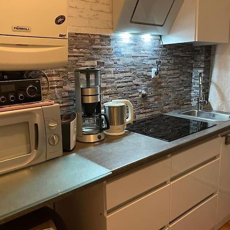 Toll Apartment Am Rhein Netflix Internet 1000 Mbits, Free Parking Duisburg Buitenkant foto
